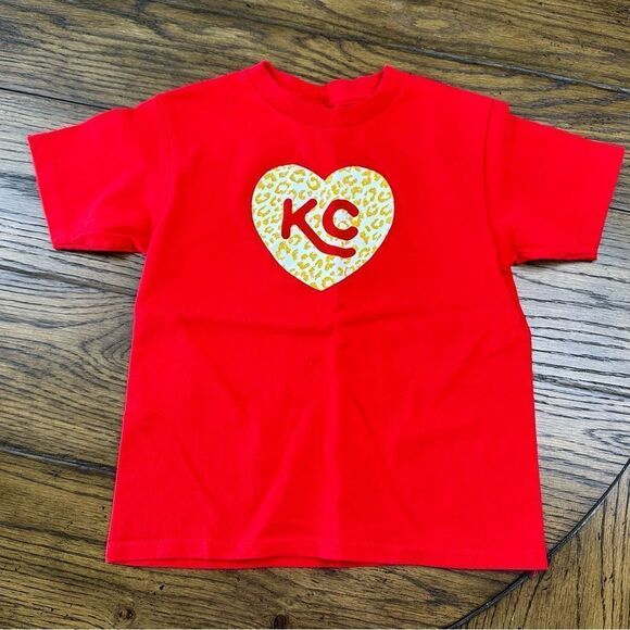 Kansas City Red Heart Tee - Picture 1 of 3